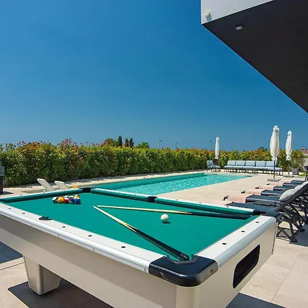 Aquarius Holiday home